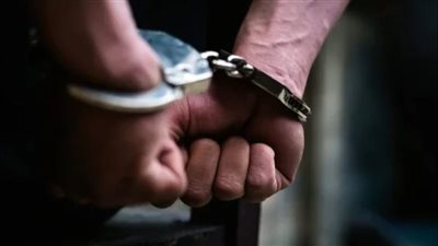 القبض على شاب انتحل صفة ضابط وابتز فتاة في بني سويف