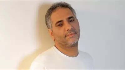 فضل شاكر يسلم نفسه للجيش اللبناني ويواجه حكمًا بالسجن 22 عامًا