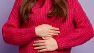 سوء التغذية وقلة النشاط البدني من أسباب ظهور بطن لدى الفتيات قبل الزواج