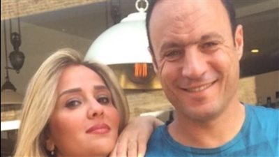 نادر السيد يكشف قصة حبه مع زوجته منى أبو السعود.. وأسباب اعتزاله