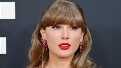 روتين بسيط يمنحك إطلالة وإشراقة تايلور سويفت