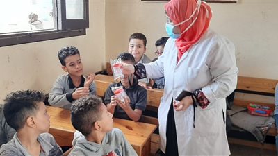 انطلاق حملة مكافحة الطفيليات المعوية بالمدارس  