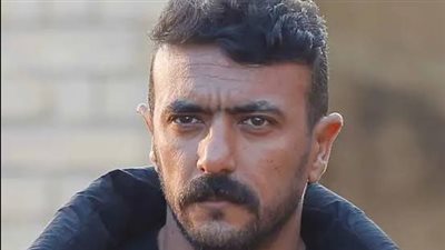 أحمد العوضي يحقق أمنية طفلة مصابة بالسرطان ويُرحب بمشاركتها بفيلمه الجديد