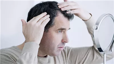 4 عوامل لعدم تقبل المرأة تغيرات شكل الرجل 