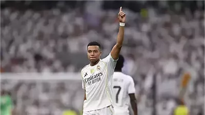 مبابي يقود هجوم ريال مدريد ضد برشلونة في كلاسيكو الدوري الإسباني