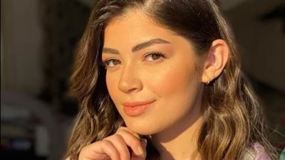 ليلى أحمد زاهر: “ولد بنت شايب” شبابية وتجربة التسمم بشهر العسل خطيرة