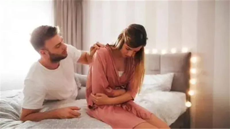 الاهتمام بحزن المرأة 