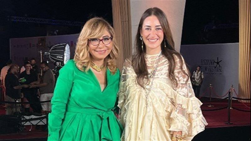 لميس الحديدي مع أمينة