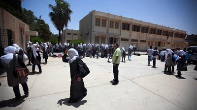 إخلاء سبيل طالبات مشاجرة مدرسة المعلمات بدمنهور بعد تصالحهم أمام جهات التحقيق