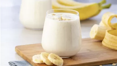 دراسة تحذر من الموز في العصائر