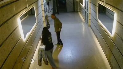 القبض على المتهم بالاعتداء على فتاة داخل مدخل عقار بجسر السويس (فيديو)