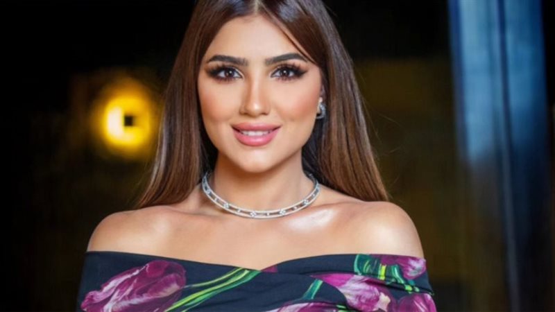 مي عمر تدعم آن الرفاعي 