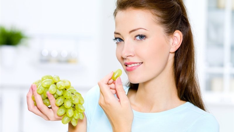   تفسير رؤية العنب الأصفر في المنام