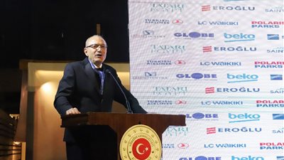 احتفالية ثقافية تركية على ضفاف النيل: عرض لفساتين الزفاف، ليلة الحناء، وحفل موسيقي تركي.