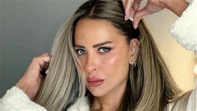 ريم مصطفى تحتفل بزفاف نجلها.. والجمهور في صدمة: “ابن مين؟”