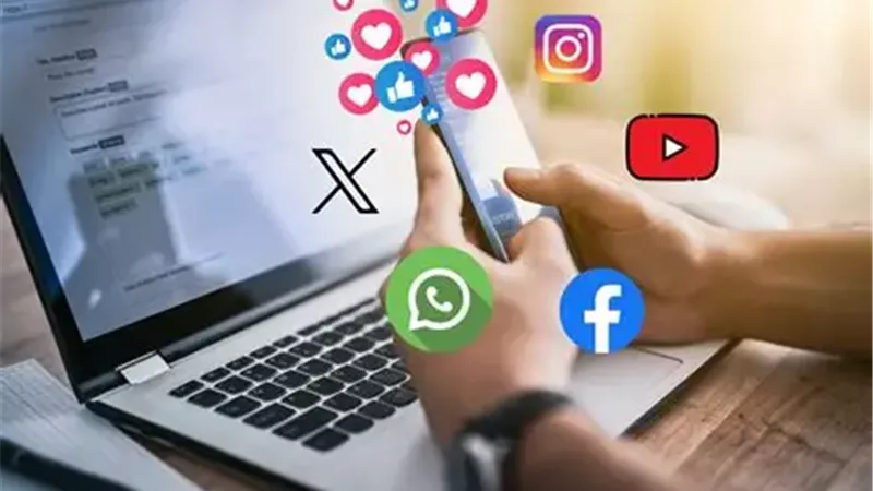 وسائل التواصل الاجتماعي 