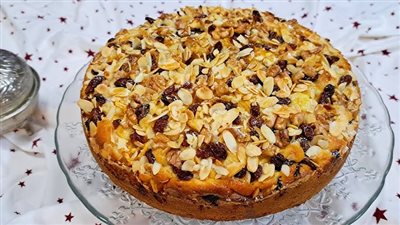 طريقة عمل فطيرة التفاح  بالقرفة  والمكسرات  بمكونات بسيطة 