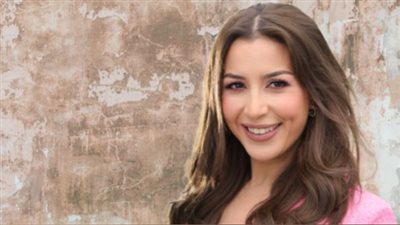 جنات: سعيدة بالمشاركة في مهرجان شرم الشيخ.. وأغنية 