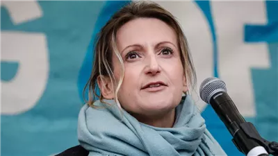 معهد المرأة فى بريطانيا يحظر انضمام المتحولات جنسيا