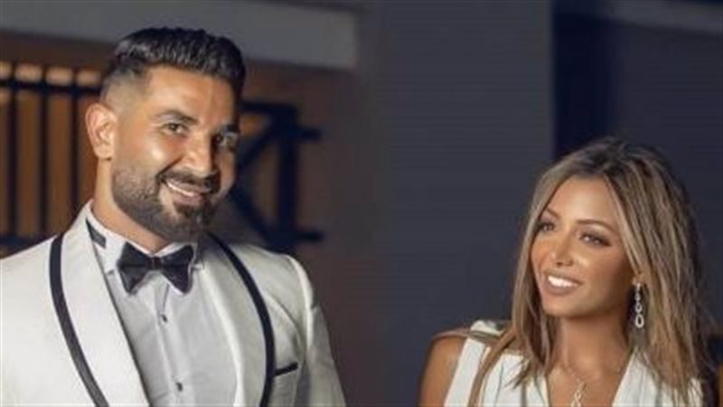 علياء بسيوني مع زوجها أحمد سعد 