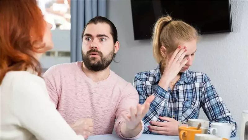 الدفاع عن الزوجة