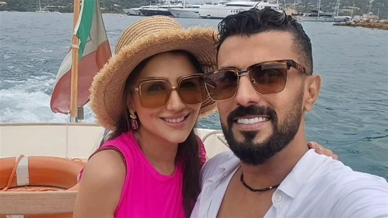 مي عمر مع زوجها محمد سامي 