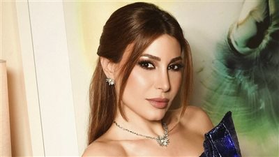 يارا تتألق باللون الأزرق في Atlantis Dubai Festival وتأسر الأنظار بجمالها وأناقتها