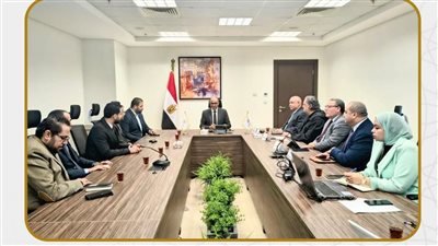 نائب وزير الإسكان يبحث التعاون مع شركة كورية متخصصة في تصنيع مكونات محطات تحلية المياه والصرف الصحي