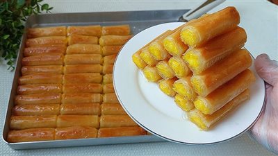 لعشاق الحلويات.. طريقة عمل أصابع الجلاش بالكريمة في مطبخك 