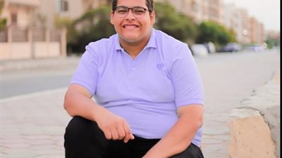 ملك الحلويات.. محمد الهواري شاب يبدع في صناعة الأرز بلبن المنزلي