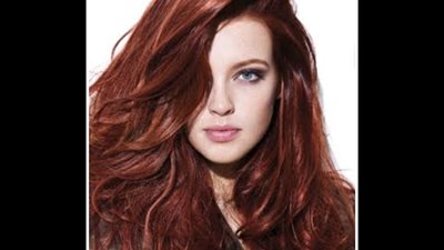 صبغات شعر العام الجديد من دفء الألوان الطبيعية وتألق المستقبل 