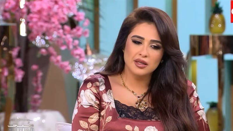 ياسمين عبد العزيز 