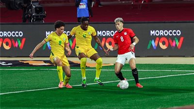 القنوات الناقلة لمباراة مصر وجنوب إفريقيا اليوم في كأس أمم إفريقيا 2025