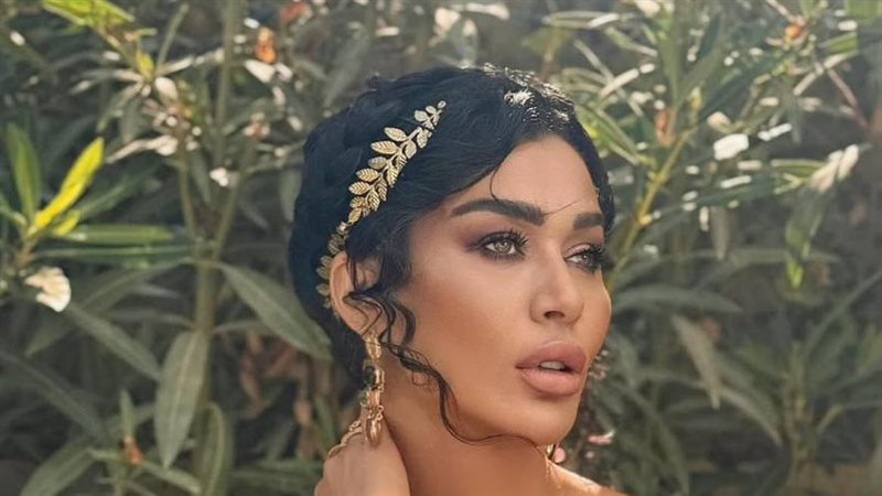 نادين الراسي 