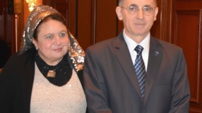 من الزقازيق إلى كوسوفا: العطاء المتعدِّد في المسيرة العلمية والفكرية للأستاذة الدكتورة هدى محمود درويش