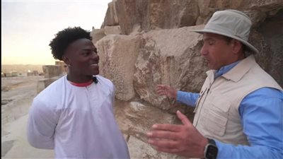 اليوتيوبر العالمي IShow Speed  يزور الاهرامات والمتحف المصري الكبير