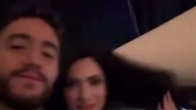 رومانسية مشتعلة.. لقطة عفوية تجمع أحمد مالك وهدى المفتي من كواليس Joy Awards