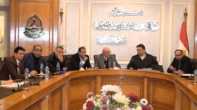 غرفة القاهرة تبحث تعاونًا جديدًا مع البنوك لتطوير خدمات مُنتسـبـيها