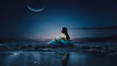   تفسير رؤية الهلال في المنام للعزباء والمتزوجة والحامل 