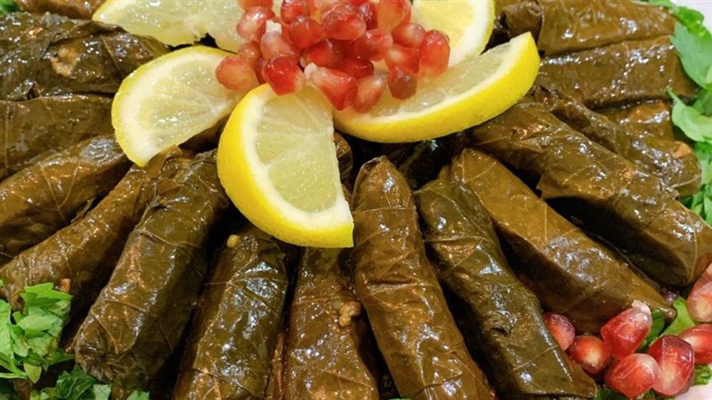 ورق العنب بدبس الرمان