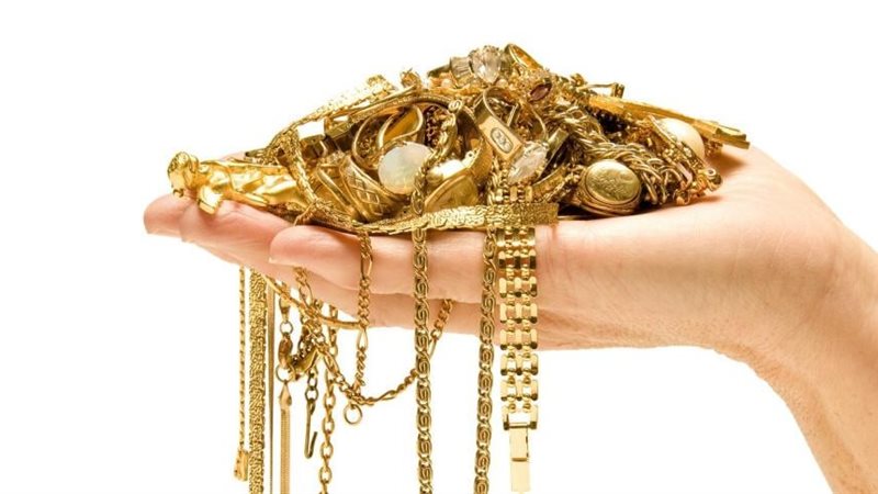 تفسير حلم شراء الذهب في المنام