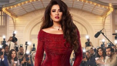 هل يشبه مسلسل «وننسى اللي كان» حياة ياسمين عبدالعزيز؟.. عمرو محمود ياسين يرد