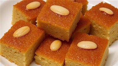  طريقة عمل  الهريسة بالسميد واللوز بطعم ومذاق رائع مثل الجاهزة 