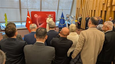 افتتاح معرض 