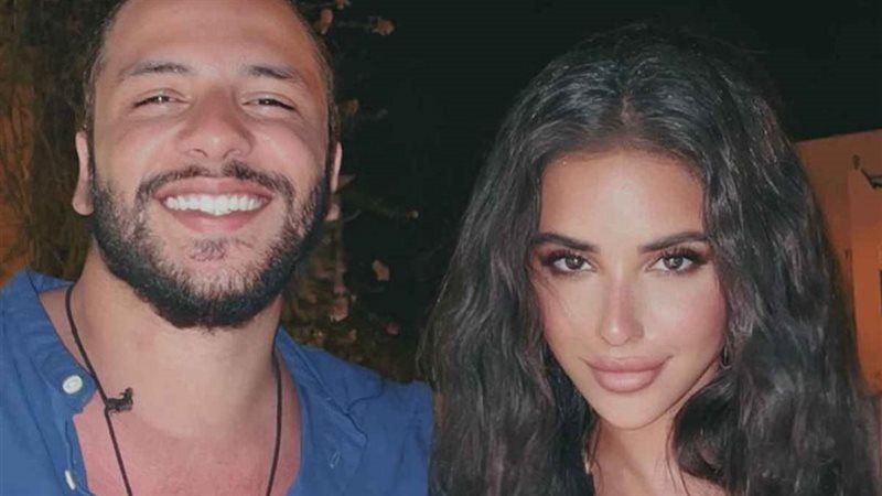 آية سماحة مع زوجها محمد السباعي 