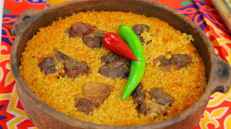 طريقة عمل طاجن الفريك بالكبد والقوانص