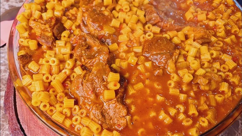 طريقة عمل المكرونة المبكبكة بكرات اللحم