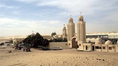 وزيرة التضامن الاجتماعي توجه بصرف المساعدات اللازمة لأسر ضحايا حادث دير أبو فانا بالمنيا