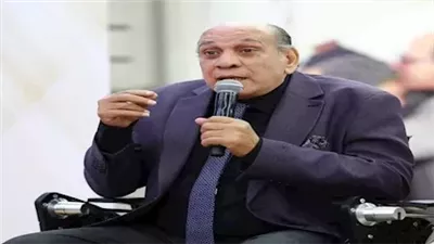 الجمهور يفتح النار على منير مكرم بعد إعلانه عن المقابر.. ماذا قال؟