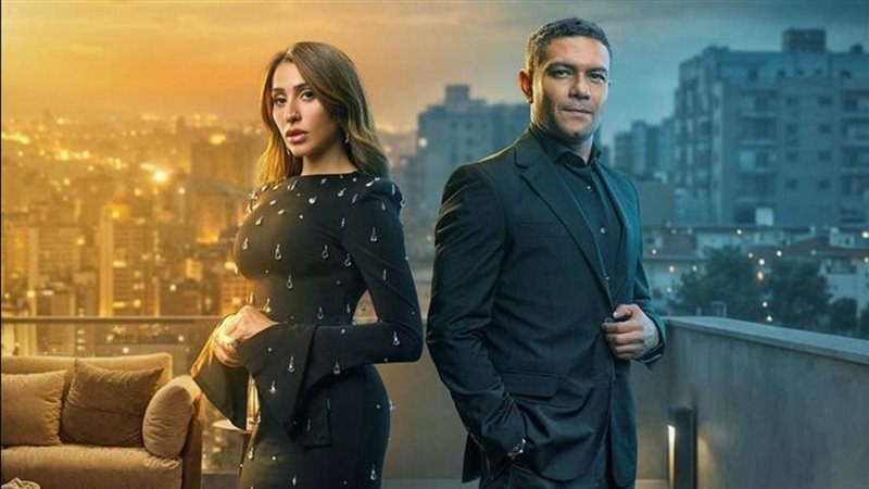 آسر ياسين مع دينا الشربيني في اتنين غيرنا 